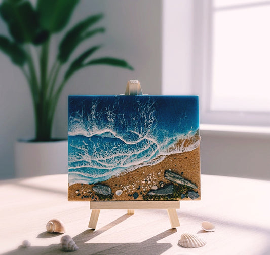 'Mini Coast' Canvase & Easel