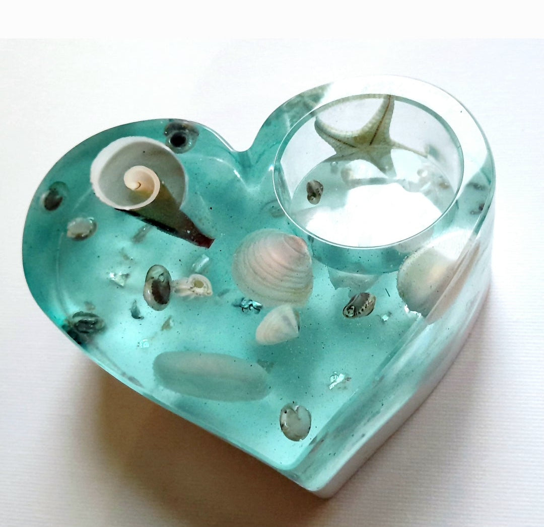 Resin Heart Tealight Holder
