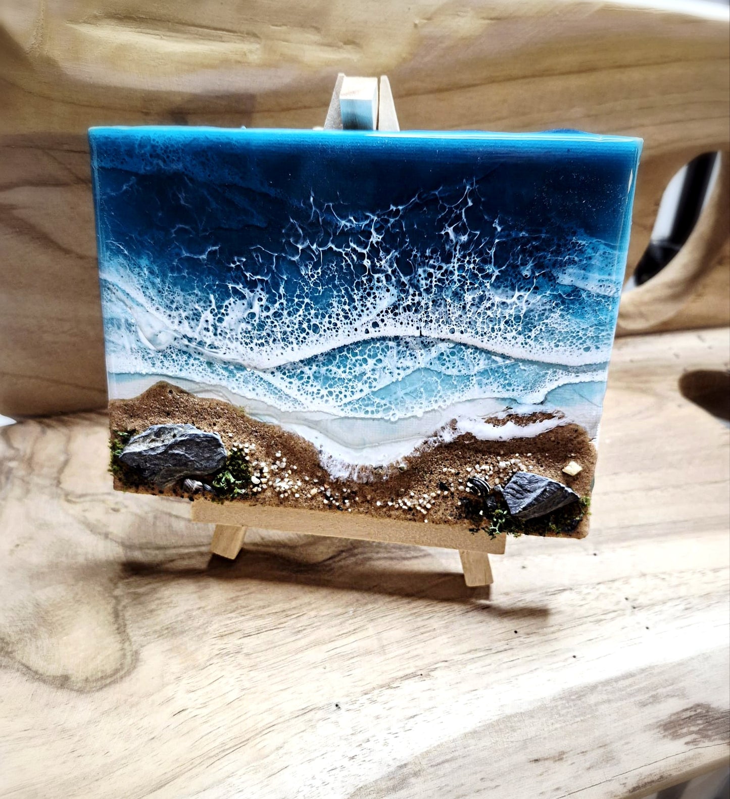 'Mini Coast' Canvase & Easel