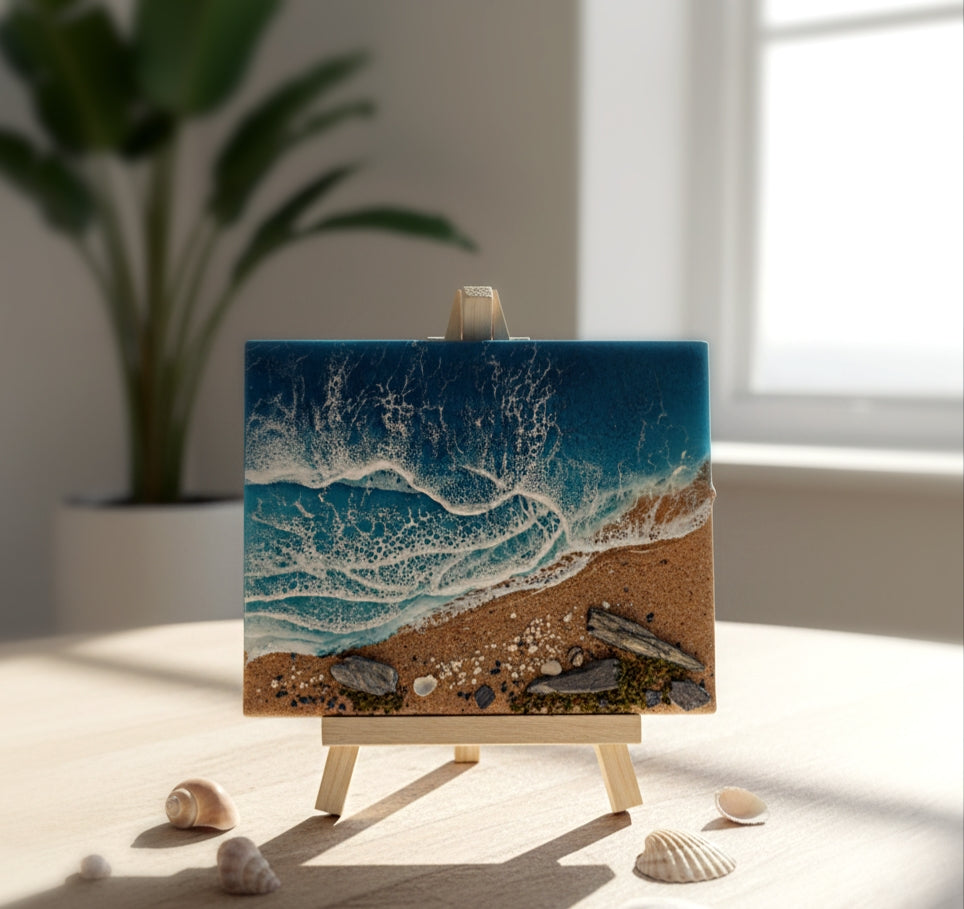 'Mini Coast' Canvase & Easel